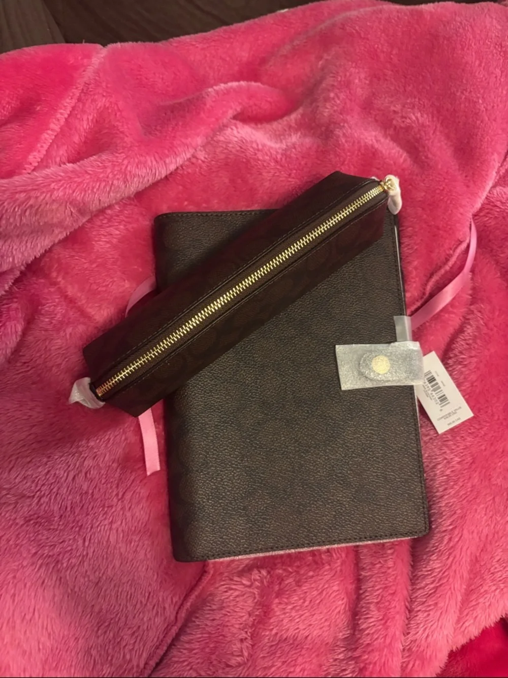Coach walnut signature canvas notebook and pencil holder - Picture 1 of 3